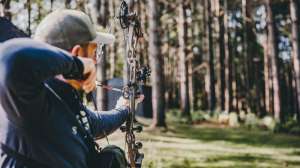 Hoyt 1 cropped f4159788da6a13a05c7755e7e3b29890 231023 092505