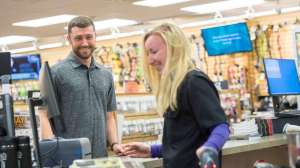 Retail Photo V12 1 f4159788da6a13a05c7755e7e3b29890